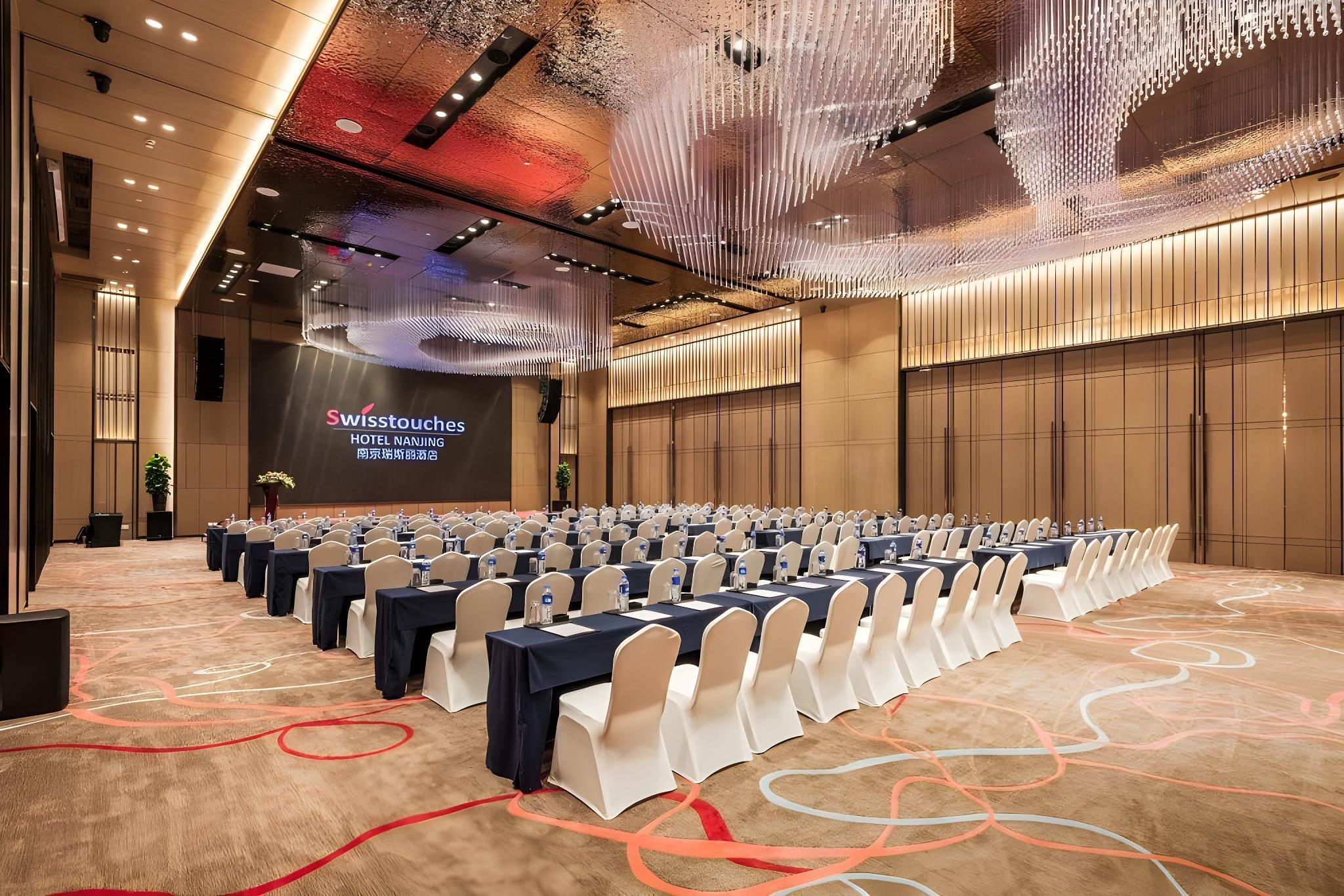 Фото Swisstouches Hotel Nanjing