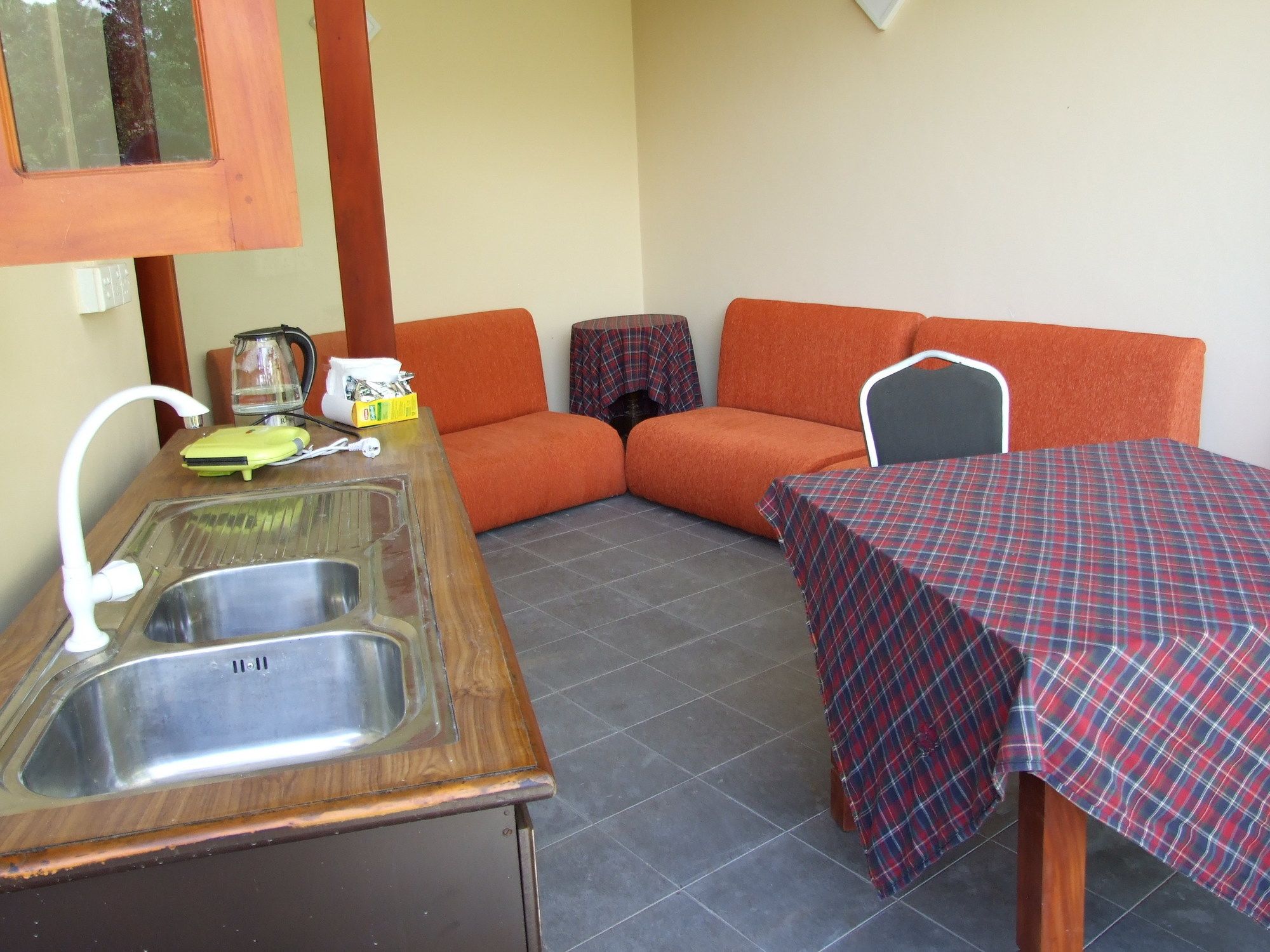 Фото Central City Hostel