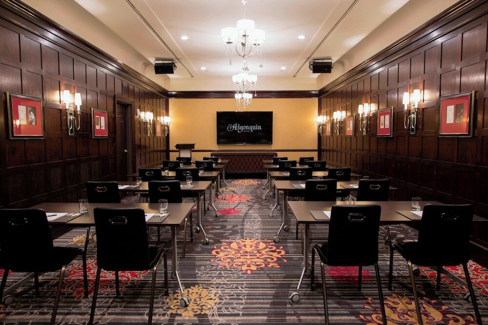 Фото The Algonquin Hotel Times Square, Autograph Collection