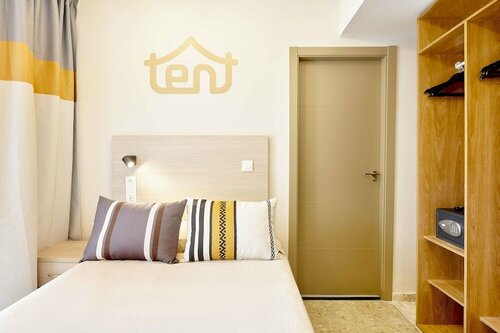 Внешний вид отеля Tent Torremolinos в Торремолиносе, фото 4