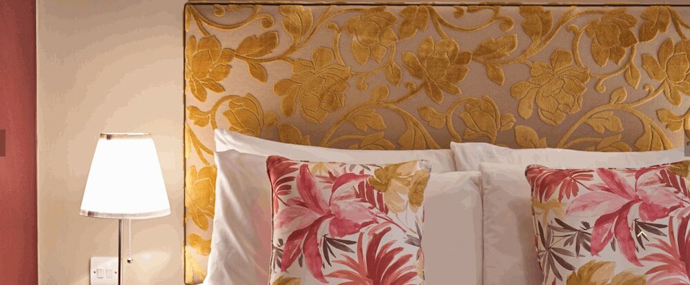 Фото Antoinette Hotel Wimbledon