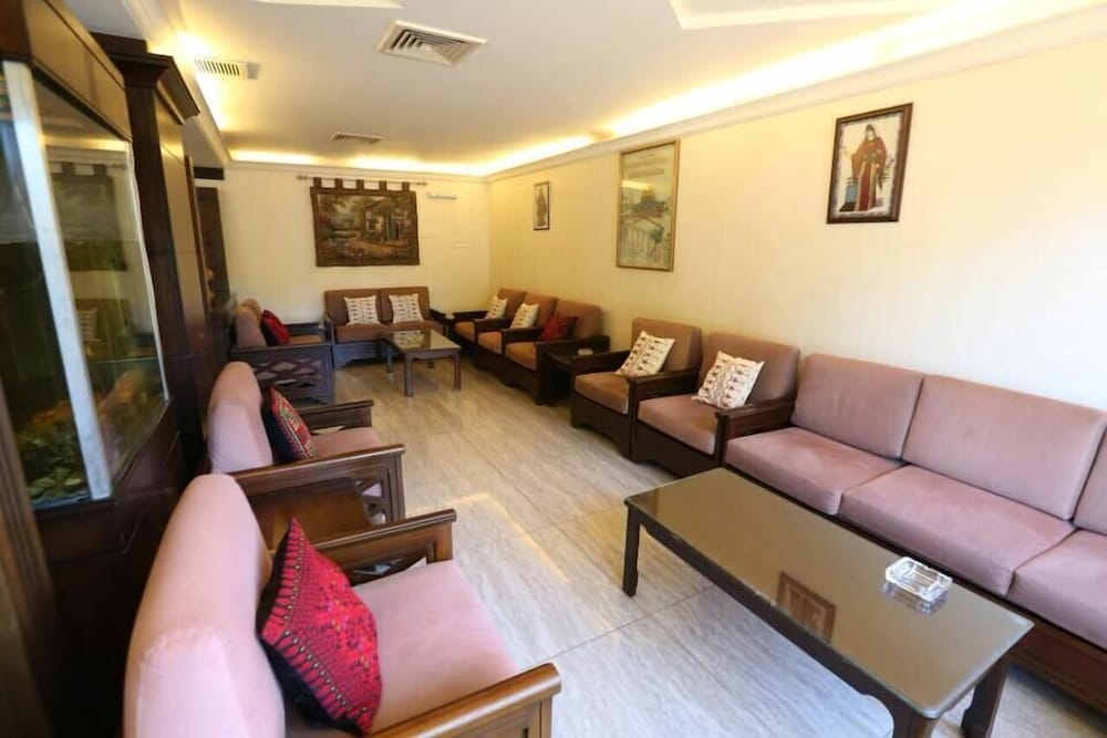 Фото Zaitouna Hotel