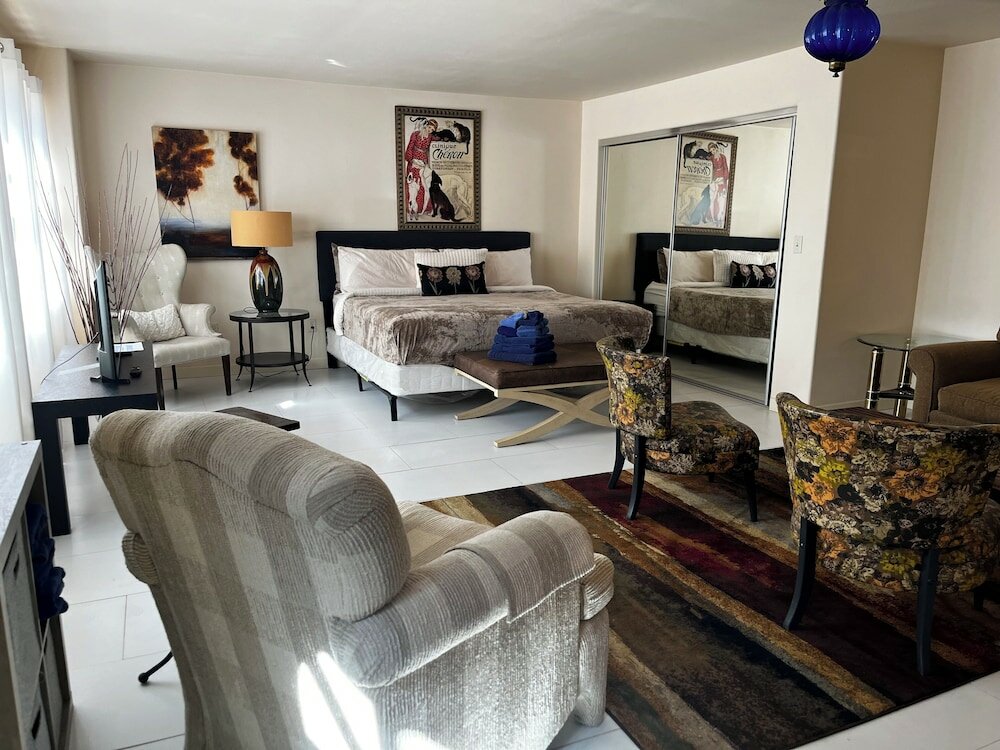 Фото Greenway Manor