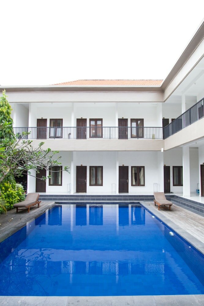 Фото Seminyak Point Guest House