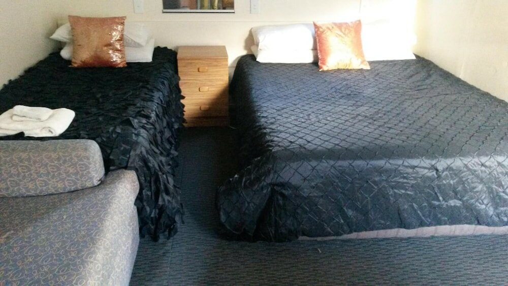 Фото 747 Motel Wellington