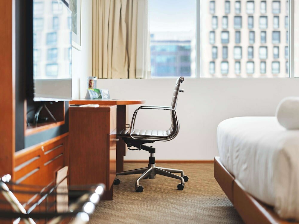 Фото Novotel Canberra