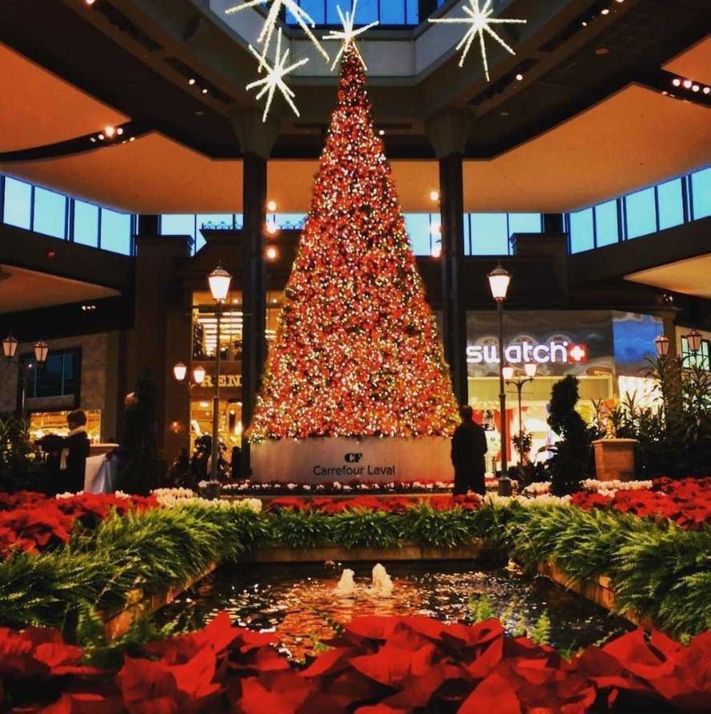 Фото Holiday Inn Laval Montreal