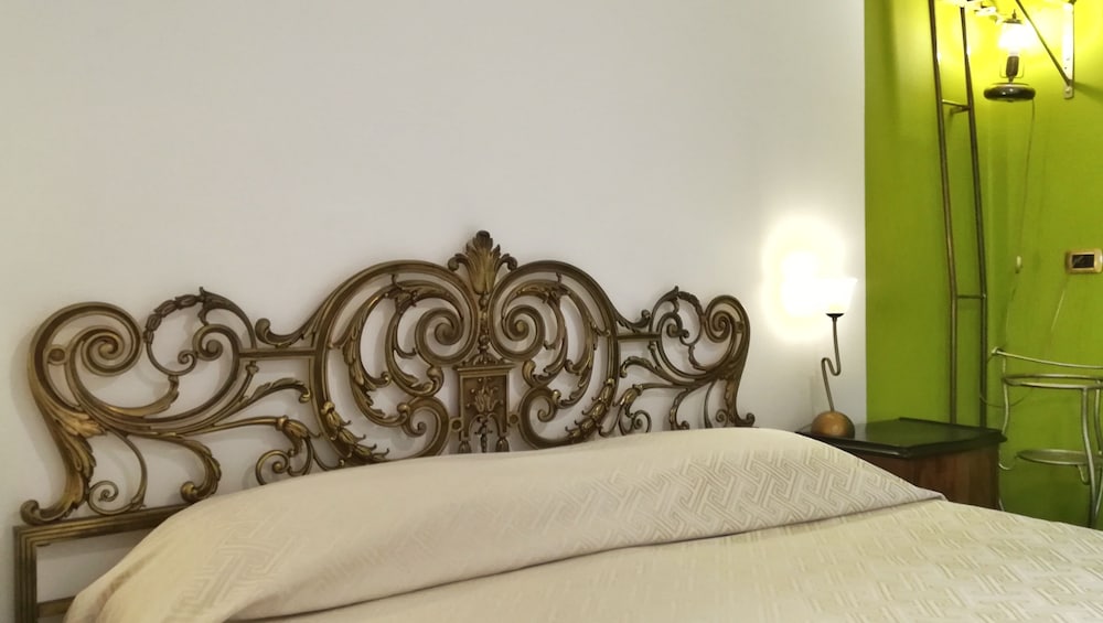 Фото Esagono Monello