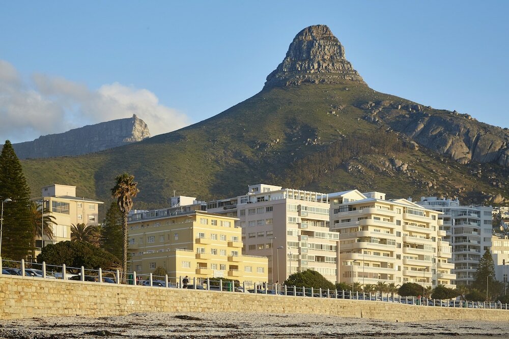 Фото First Group Riviera Suites