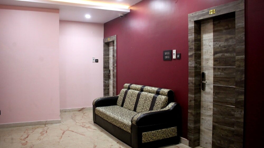 Фото Hotel Shreemoyee Inn