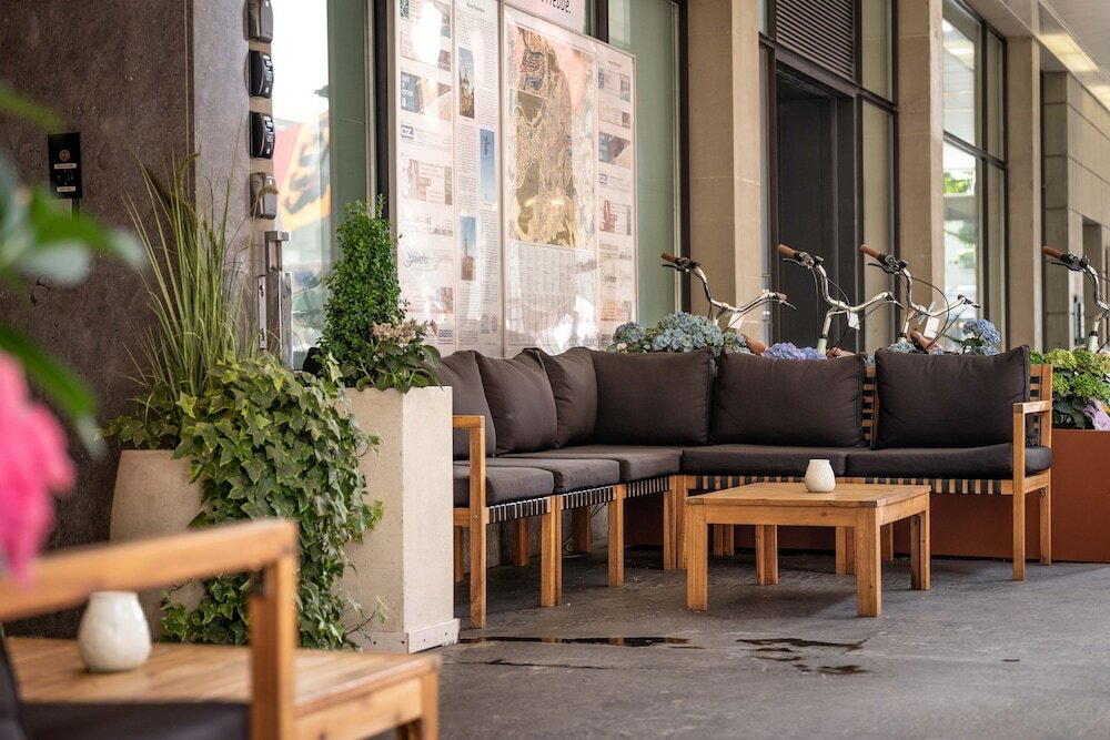 Фото Hotel Bären Am Bundesplatz