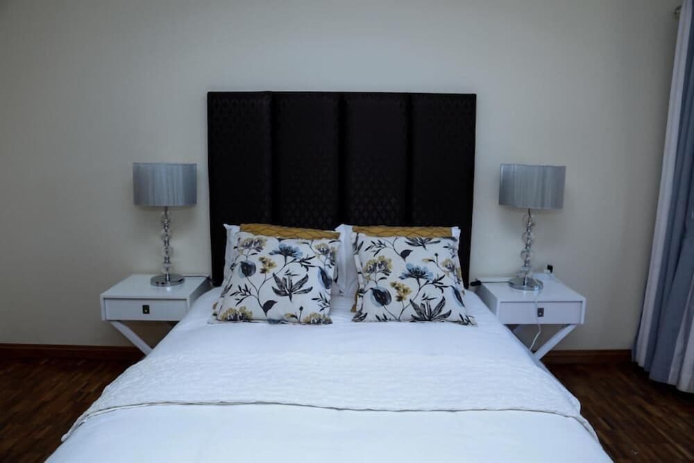 Фото The Hedge Guesthouse