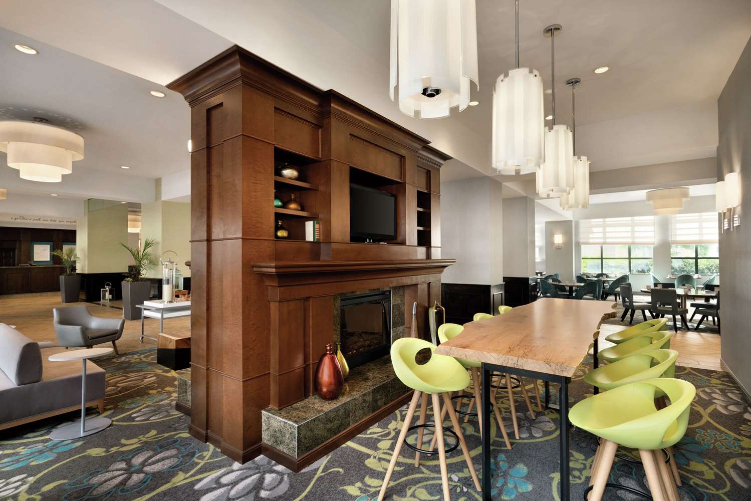 Фото Hilton Garden Inn Worcester