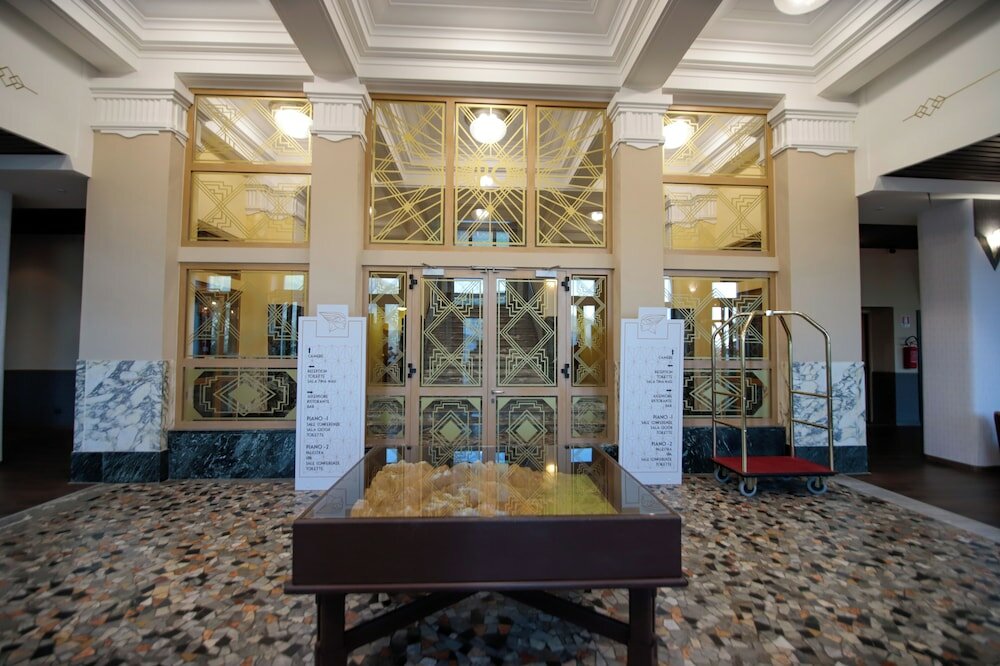 Фото Pràcatinat Hotel & Restaurant