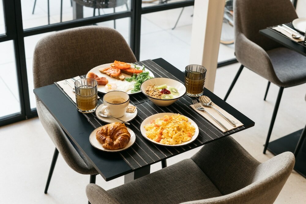 Фото Boutique Hotel Petit Montisión