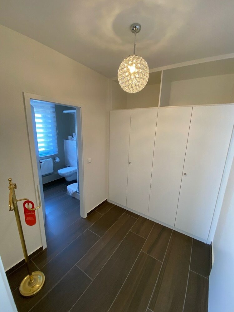 Фото Hotel Exquisit