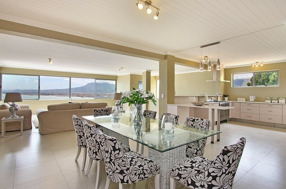 Фото Bayview Gordon's Bay