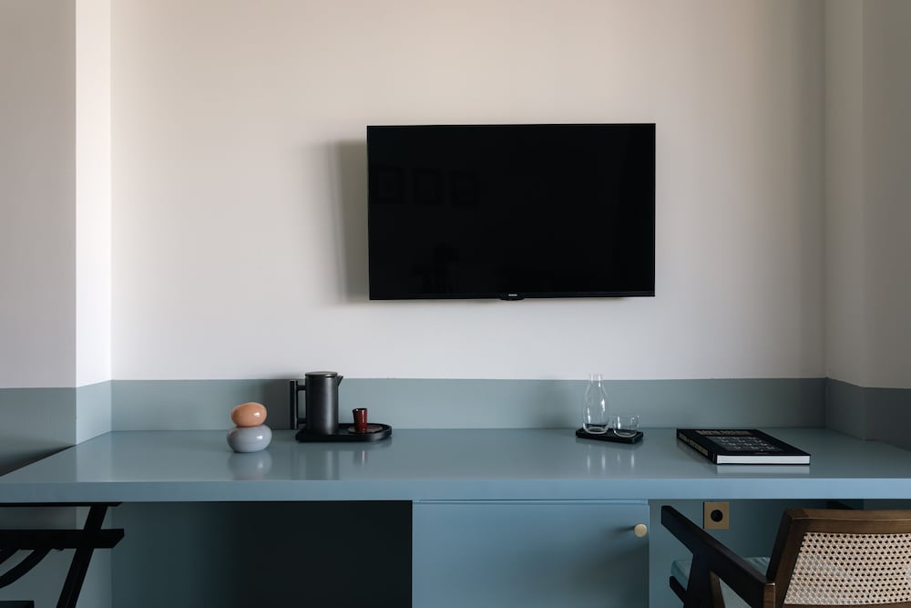 Фото Castor & Pollux