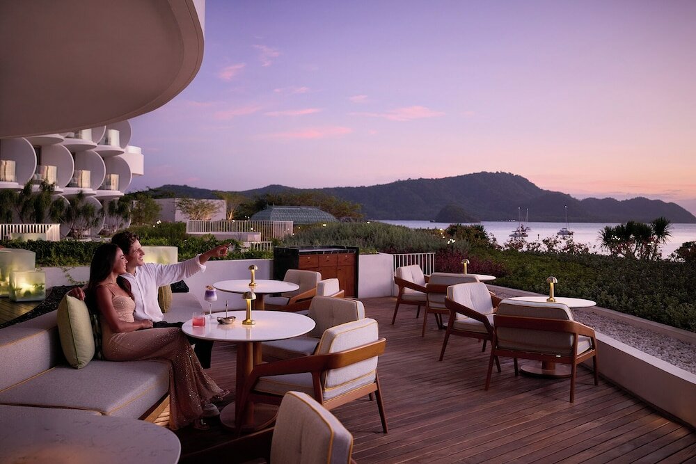 Фото Veranda Resort Phuket, Autograph Collection