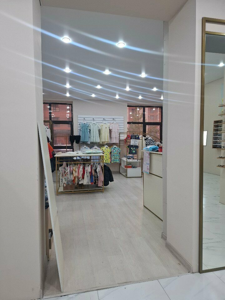 Children's clothing store Kerbez, Astana, photo