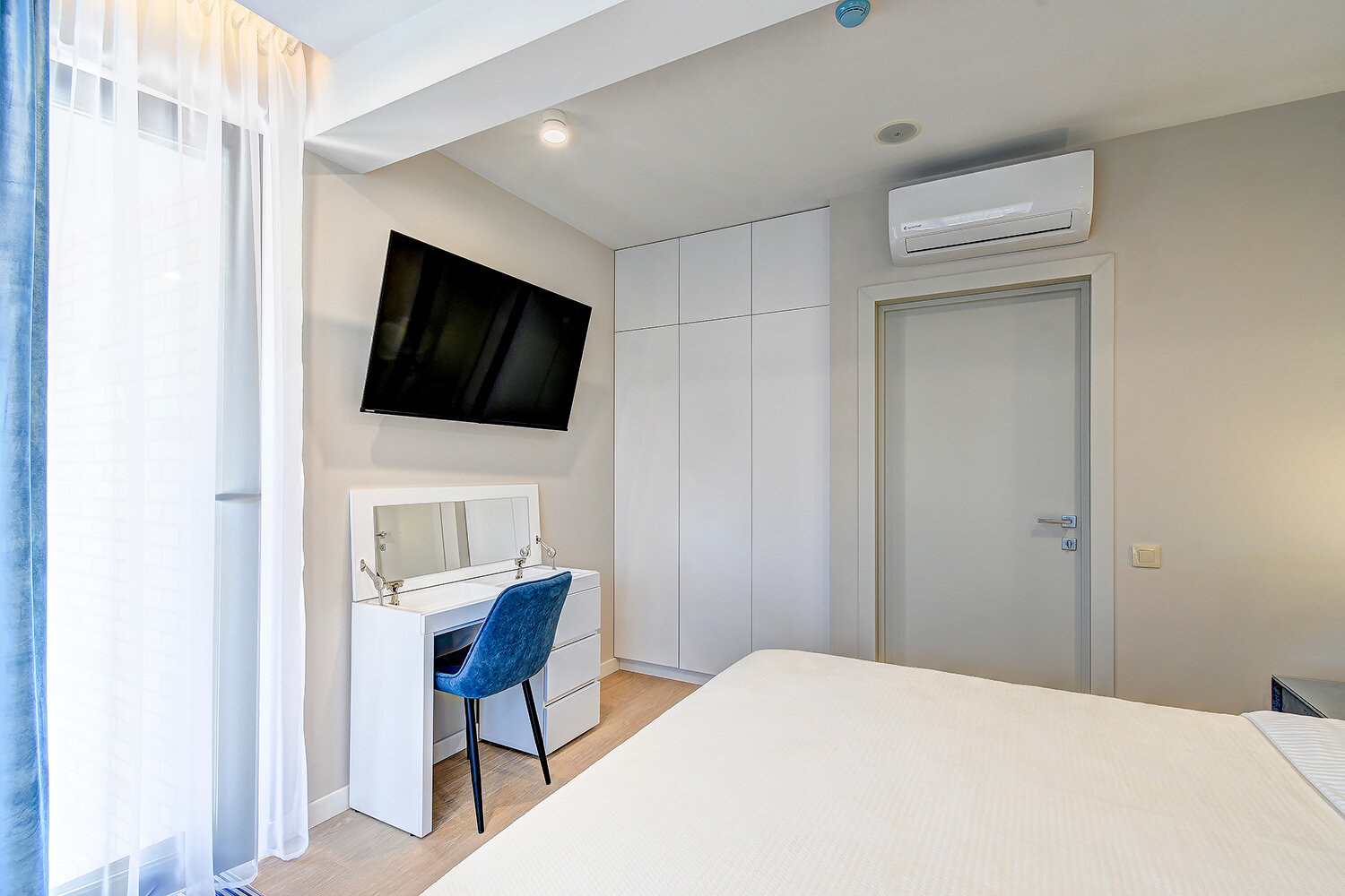 Фото Лазурные апартаменты