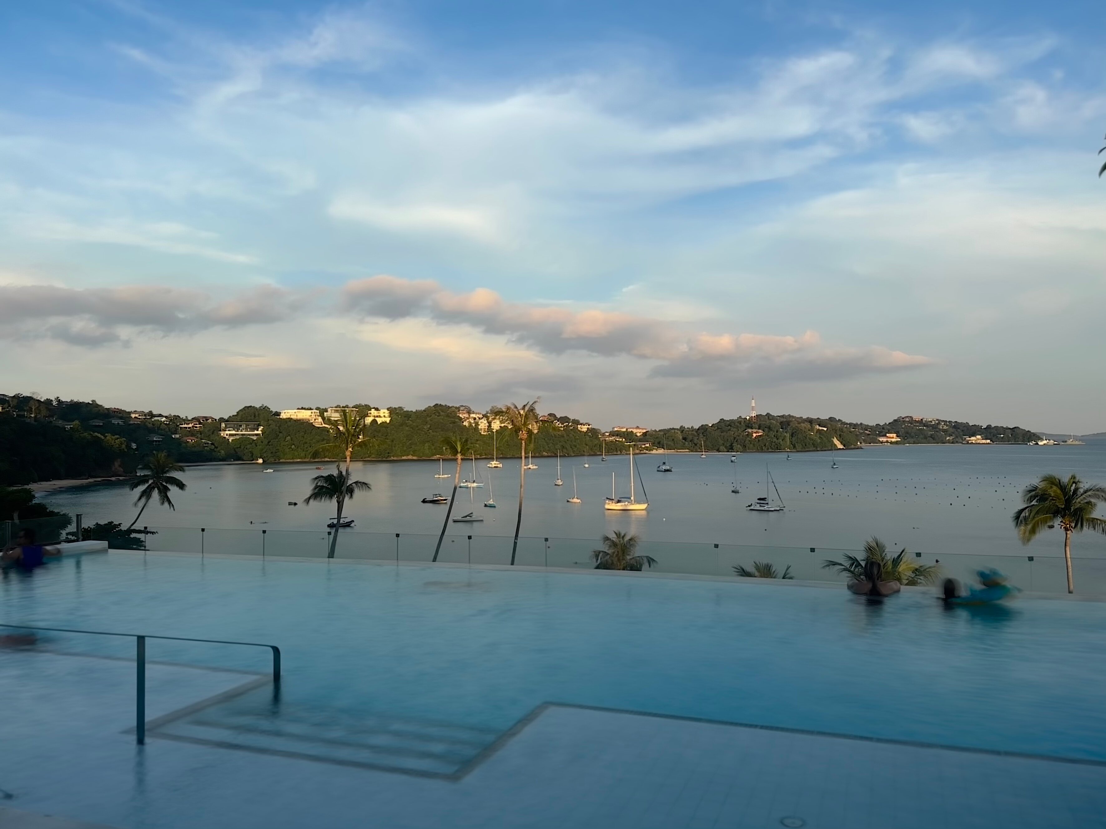 Фото Bandara Beach Resort Phuket