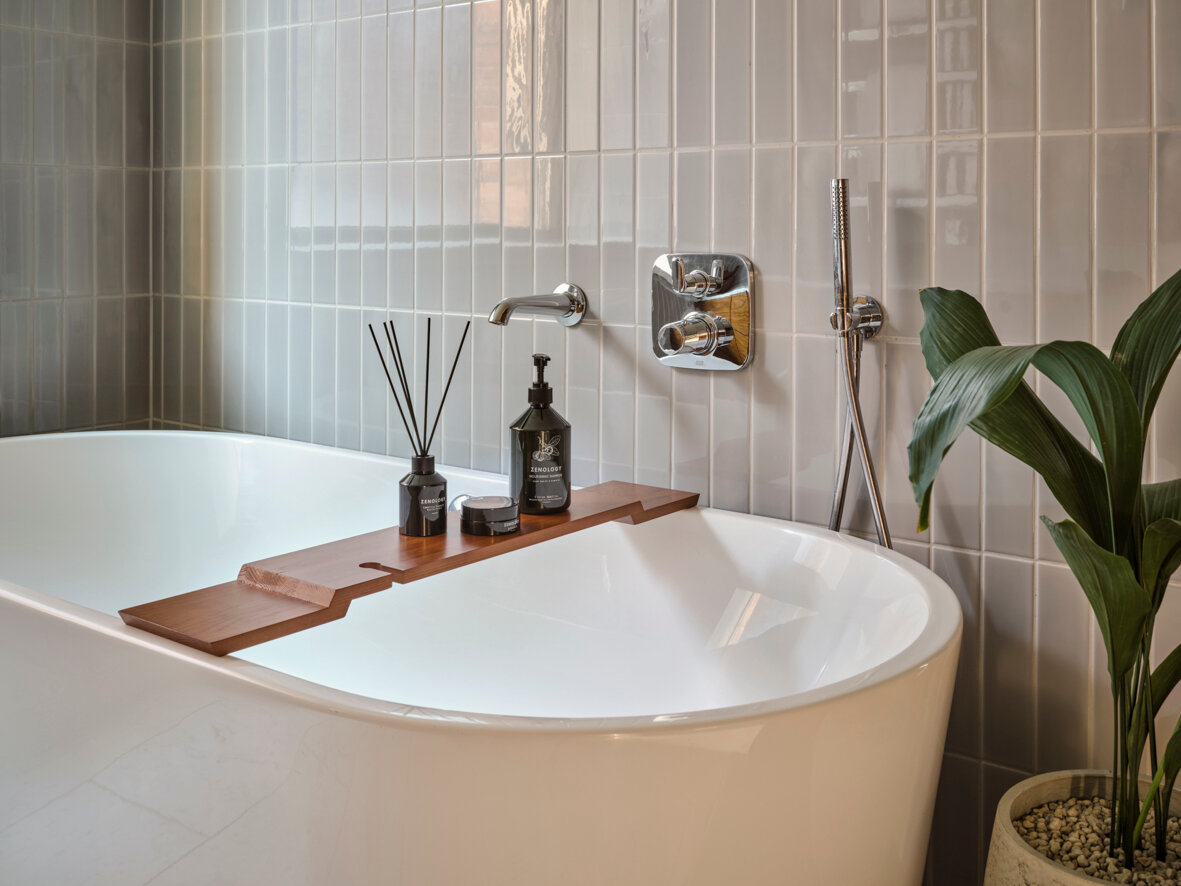 Фото Devonshire Club & Hotel