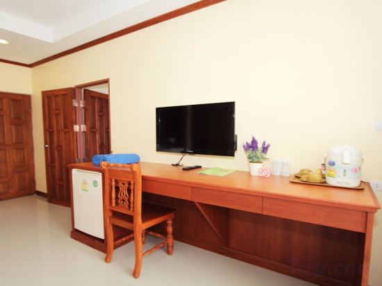 Фото The Orchid House