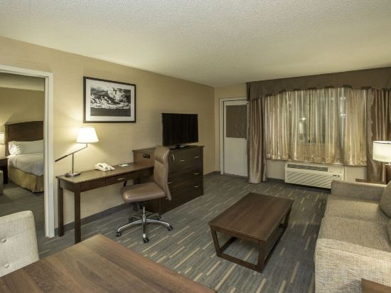 Фото Holiday Inn Lethbridge