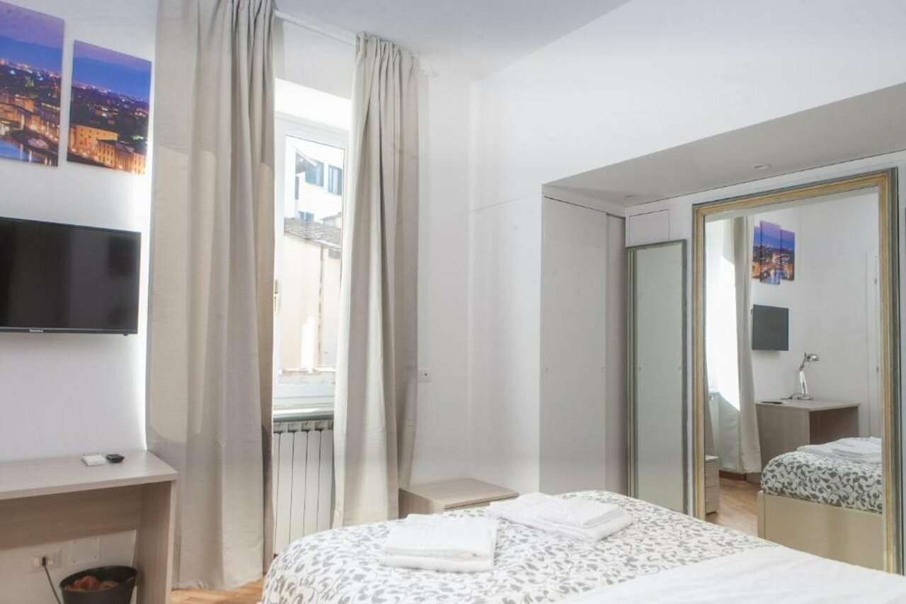 Фото Le Tre Lune Suites