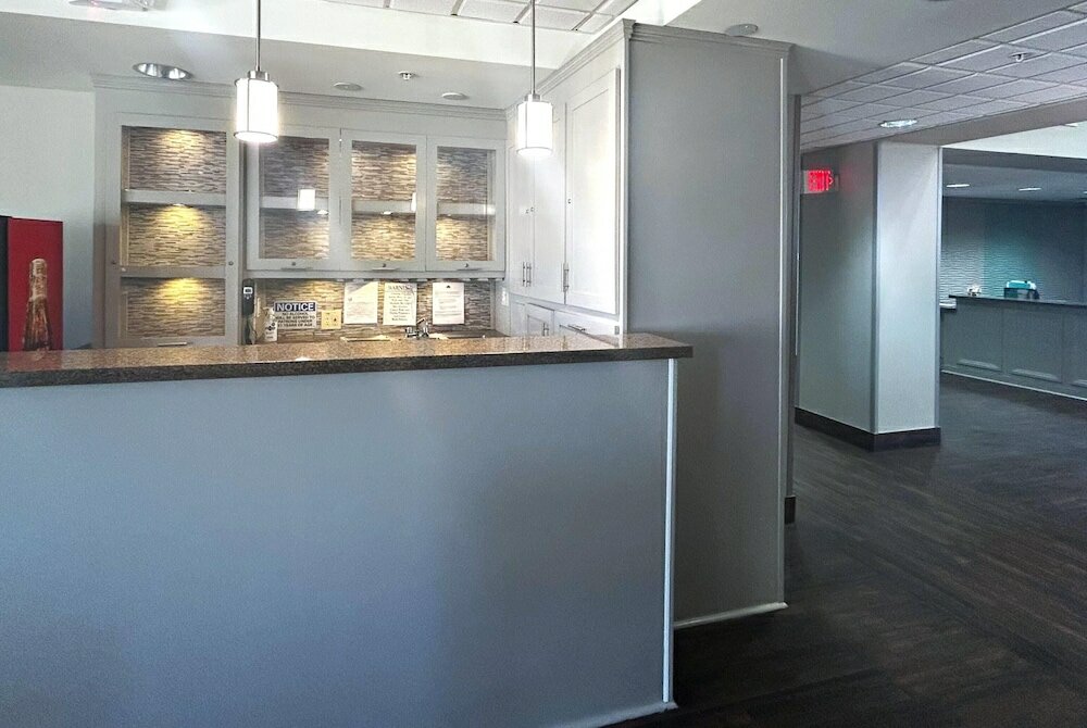 Фото Best Western Plus Desert Poppy Inn