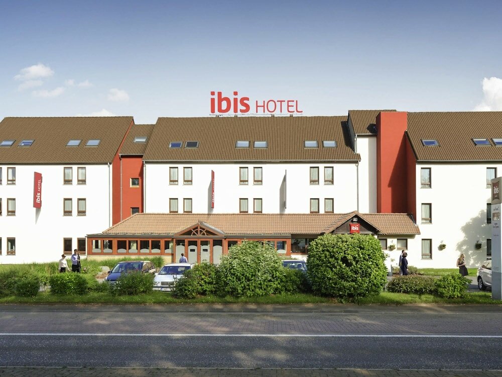 Фото Ibis Charleroi Airport Brussels South