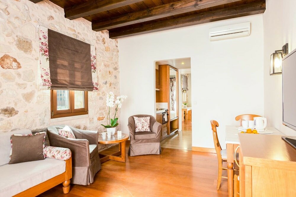 Фото Hotel Ideon