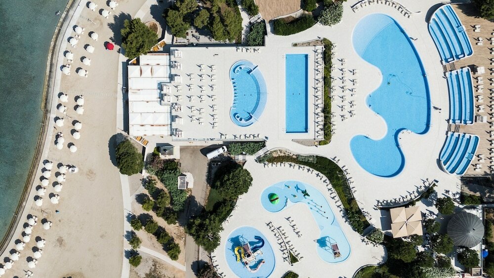 Фото Zaton Holiday Resort Apartments