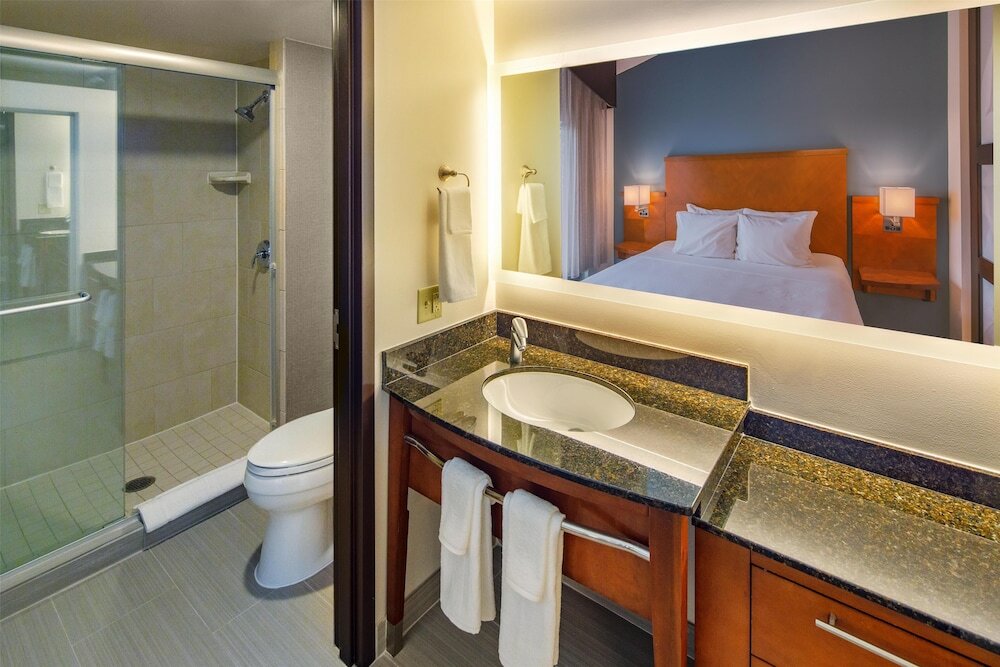 Фото Hyatt Place Madison Downtown