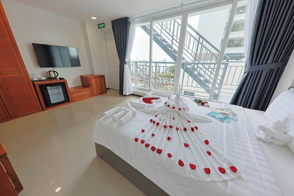 Фото Sea Light Hotel