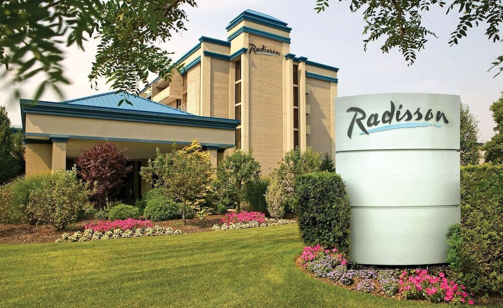 Фото Radisson Hotel Hauppauge-Long Island