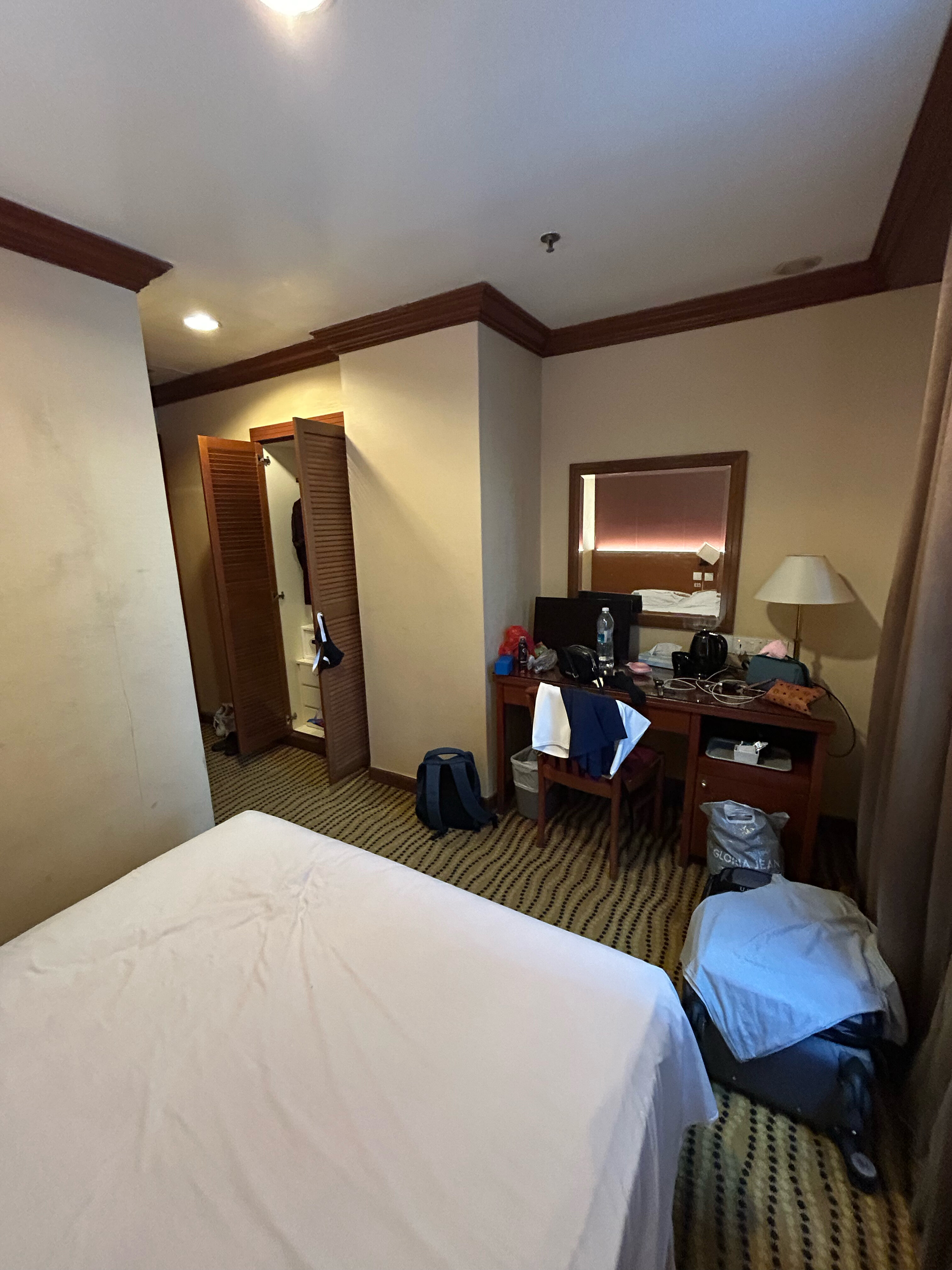 Фото Oxford Hotel