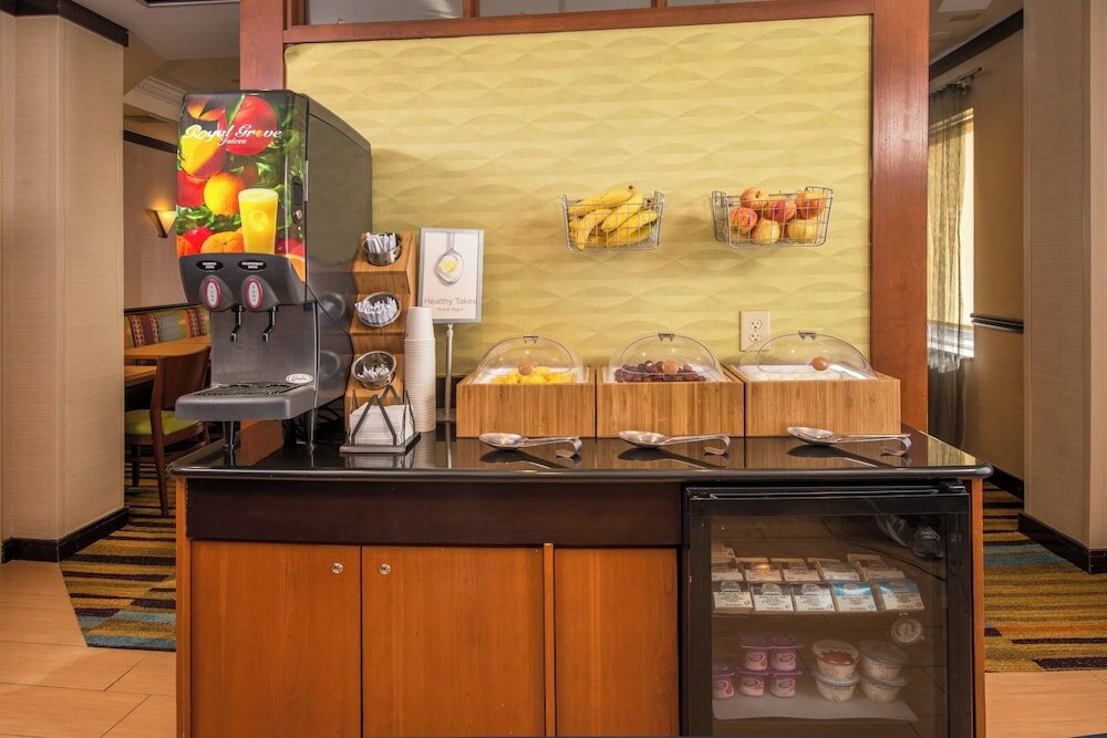Фото Fairfield Inn & Suites Dulles Airport Chantilly