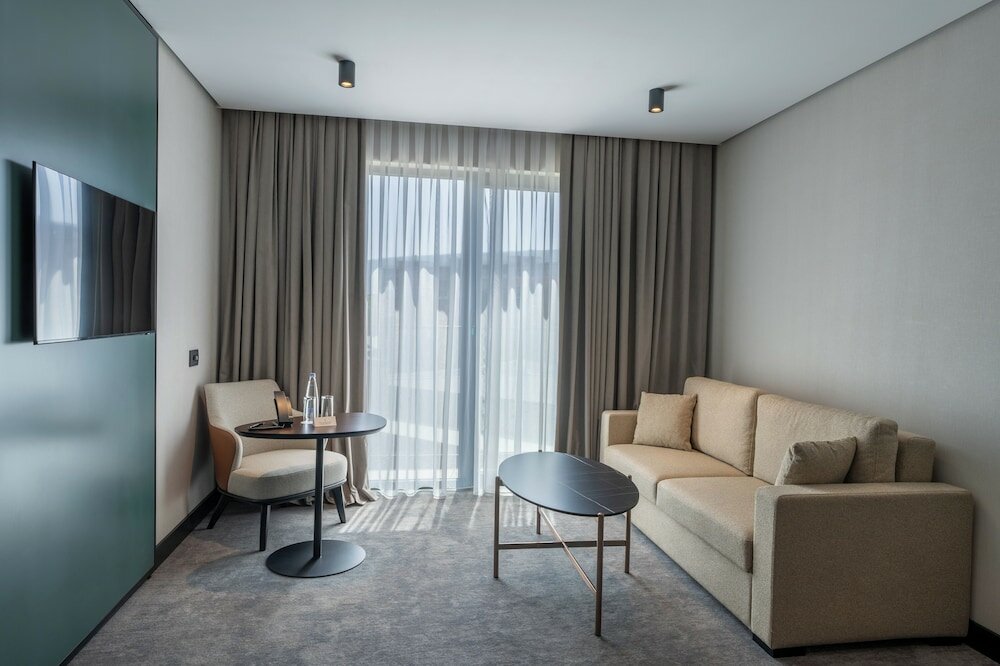 Фото Novotel Tbilisi Center