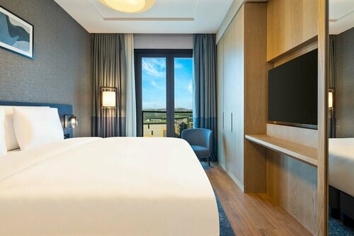 Гостиница Movenpick Living Istanbul Camlivadi в Кемербургазе