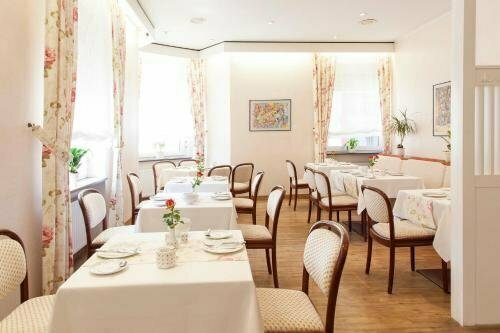 Гостиница Hotel Engelbert в Хемере
