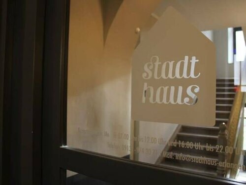 Гостиница Hotel Stadthaus в Эрлангене