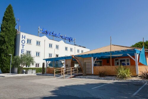 Гостиница Kyriad Montpellier Sud -lattes в Монпелье