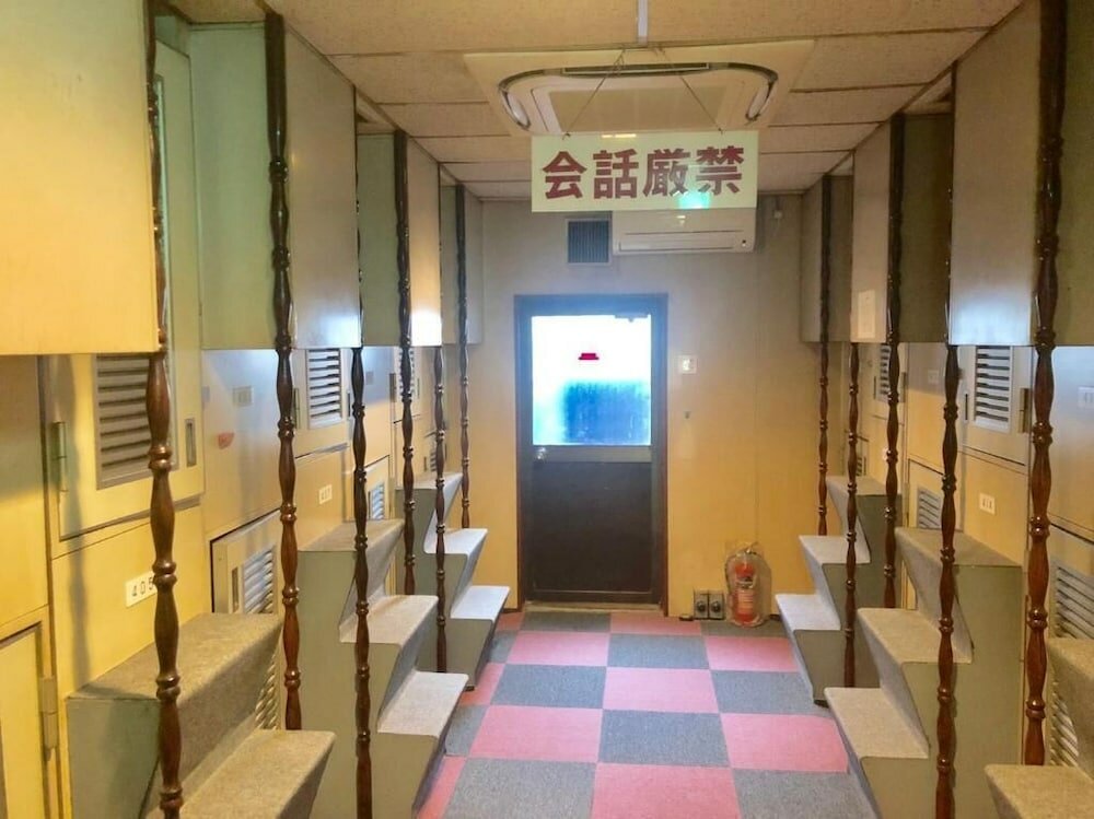 Фото Capsule Hotel Block Room
