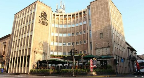 Гостиница Hotel Alameda Centro Historico в Морелии