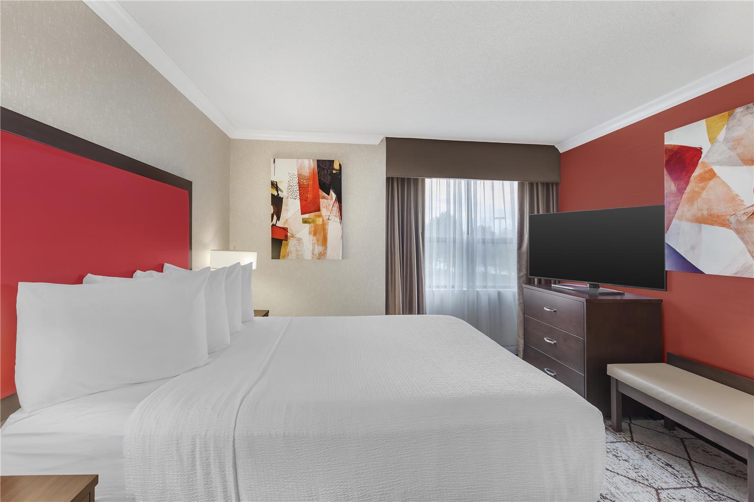 Фото Best Western Plus Rose City Suites