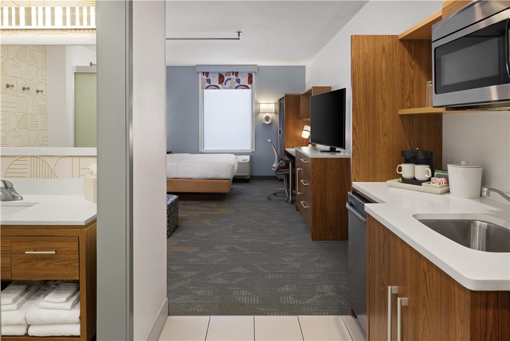 Фото Home2 Suites by Hilton Roseville Minneapolis