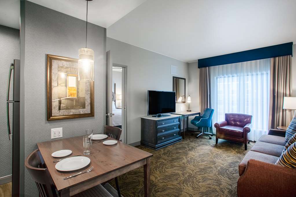 Фото Homewood Suites by Hilton Salina Downtown