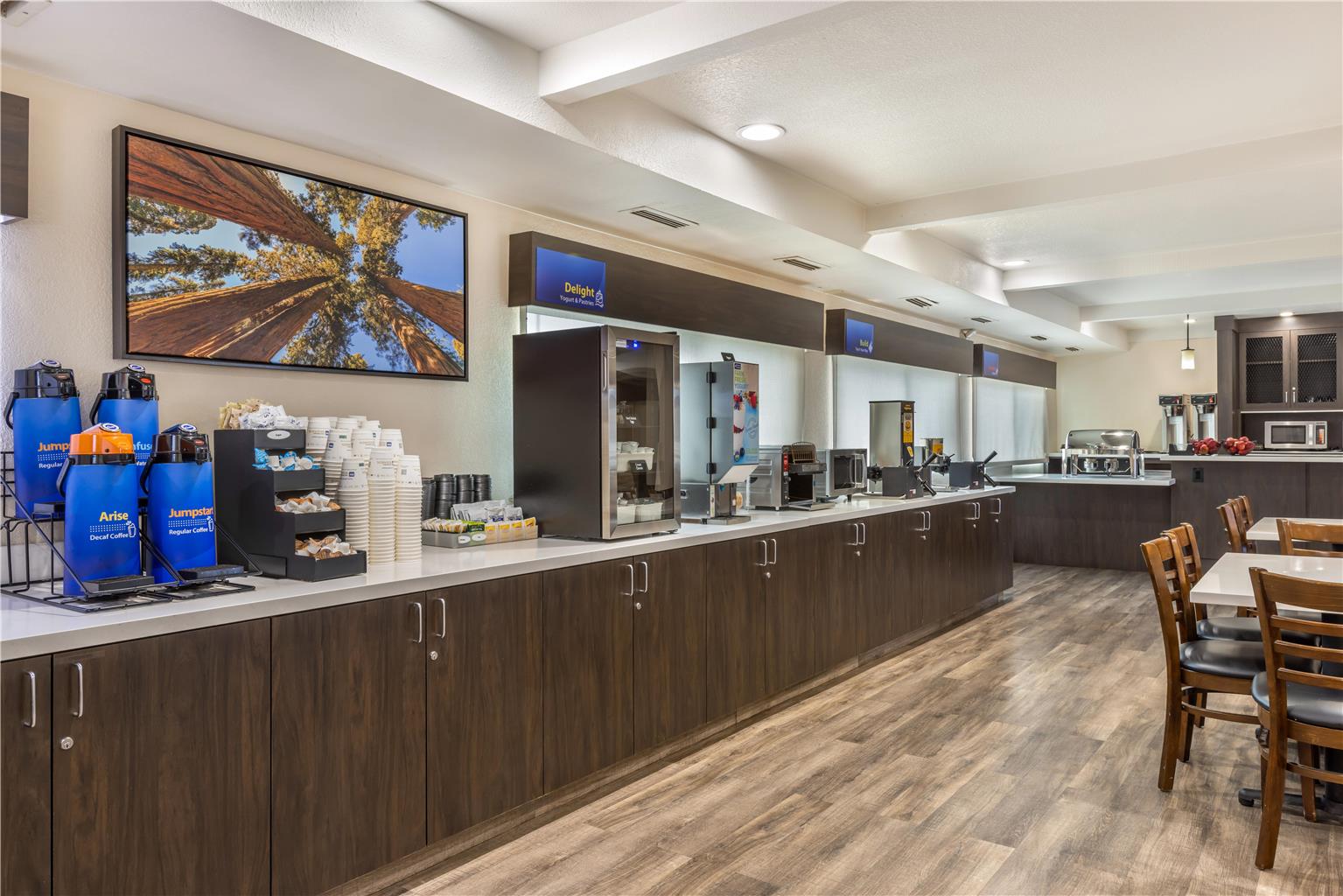 Фото Best Western Town & Country Lodge